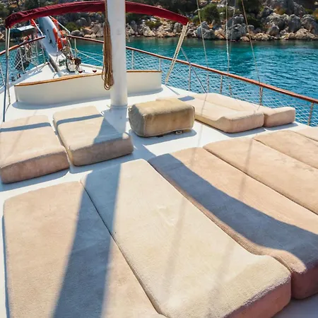 Båthotell Cakabey Yachting *